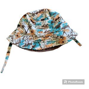 Beach monkey bucket hat
